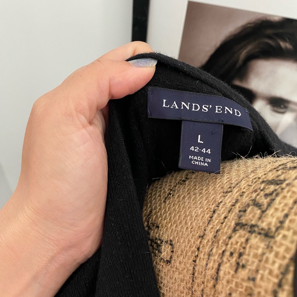 ⭐️🌴 Lands End Knit Sweater - Picture 2 of 3